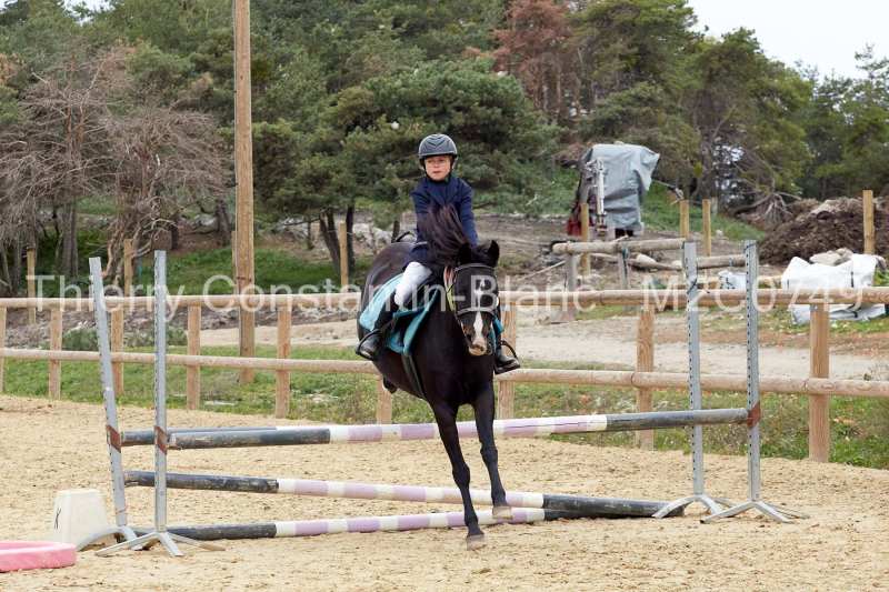 M2C0749-15-11 M2C0749-15-11